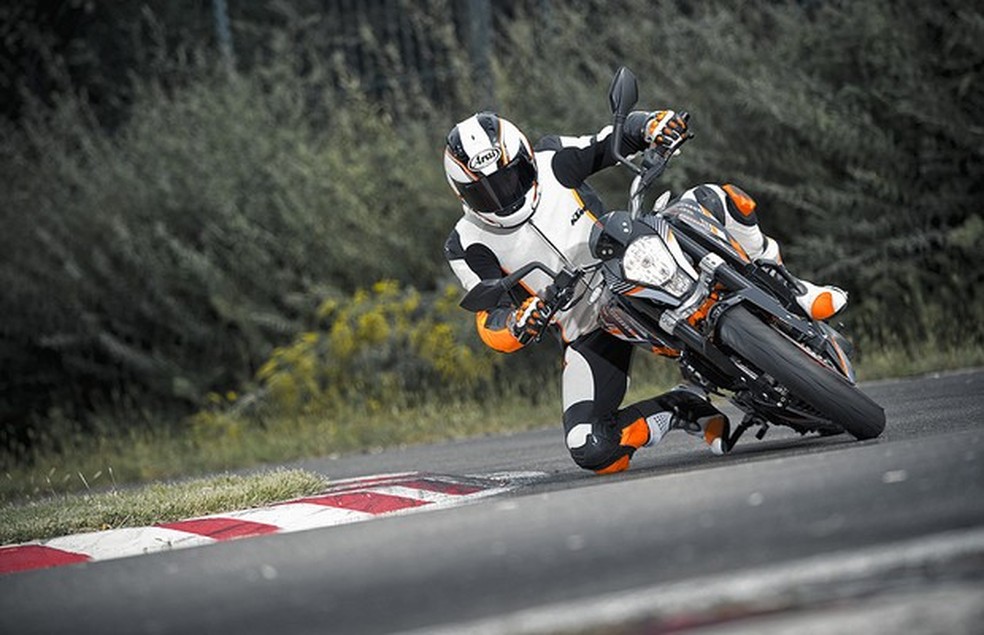 KTM Duke 390 (Foto: Divulgação) — Foto: Auto Esporte