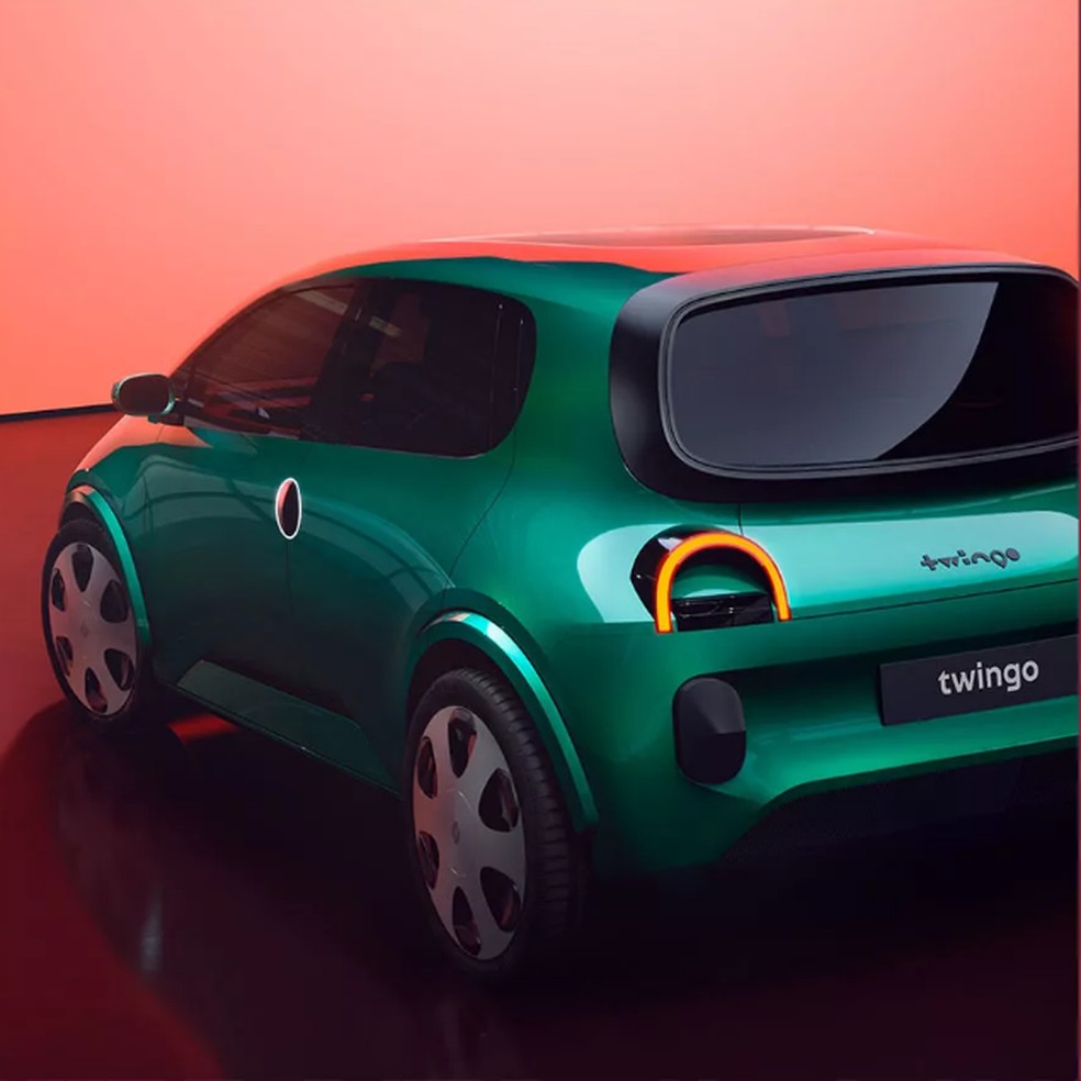 Renault Twingo tem cinco portas na versão elétrica — Foto: Divulgação
