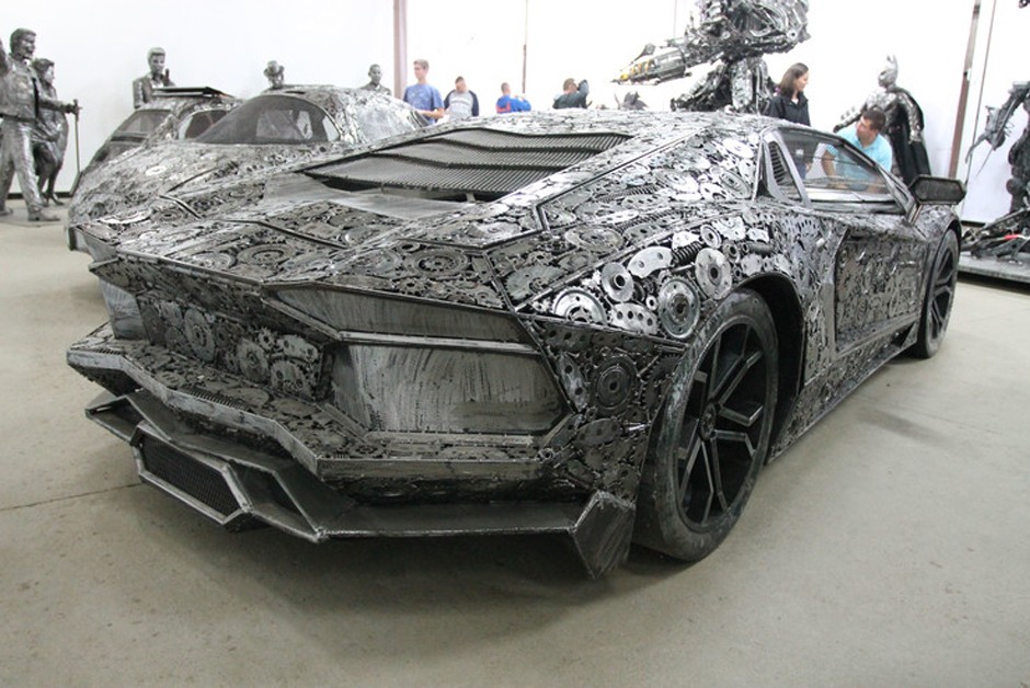 Lamborghini Aventador LP 700-4