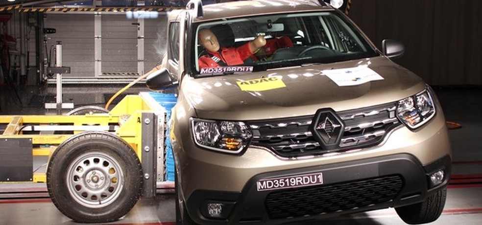 Mesmo pelo protocolo menos rígido, o Duster só obteve quatro estrelas para adultos (Foto: Divulgação) — Foto: Auto Esporte