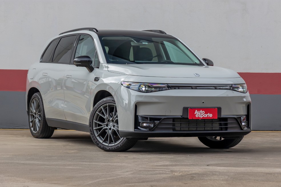 Leapmotor C10 REEV foi lan�ado no fim de 2025 e � o �nico h�brido em s�rie dispon�vel no Brasil  � Foto: Autoesporte/Renato Dur�es