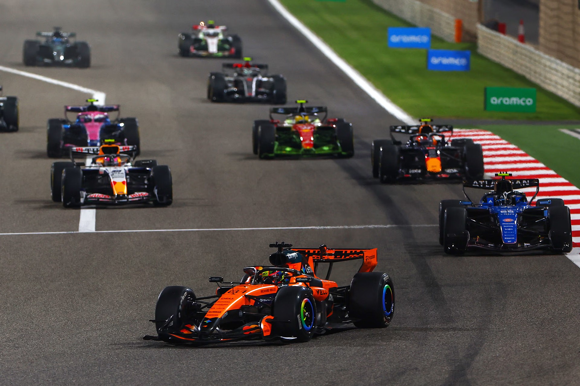 BYD estuda entrar na F1 e outras competições de automobilismo