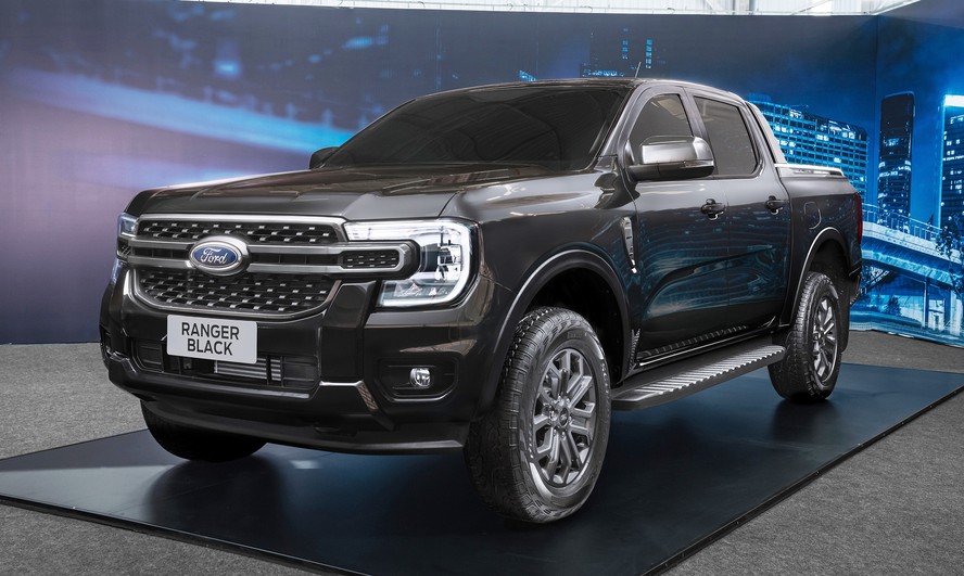Ford Ranger Black está de volta ao Brasil com motor 2.0 e cabine misteriosa