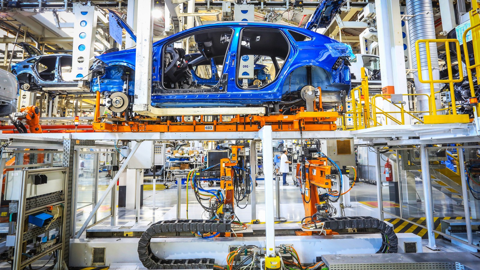 Indústria automotiva corta 3 mil empregos e produção cai 3,1% em outubro no Brasil