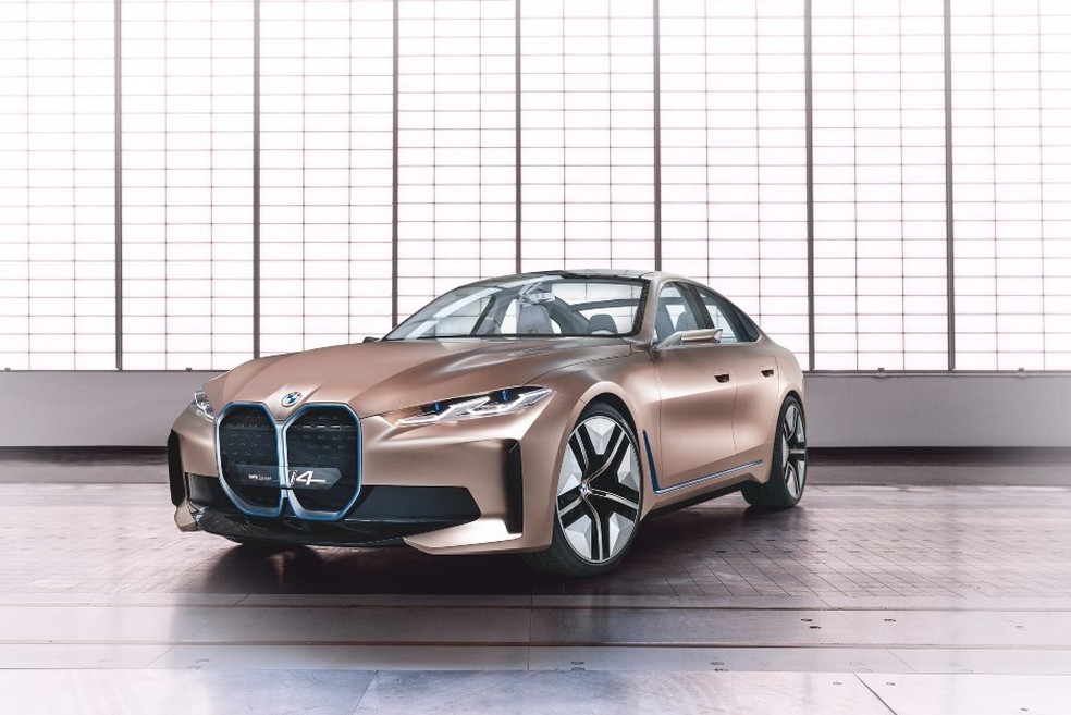 BMW Concept i4, modelo 100% elétrico divulgado pela montadora alemã (Foto: Divulgação/BMW) — Foto: Auto Esporte
