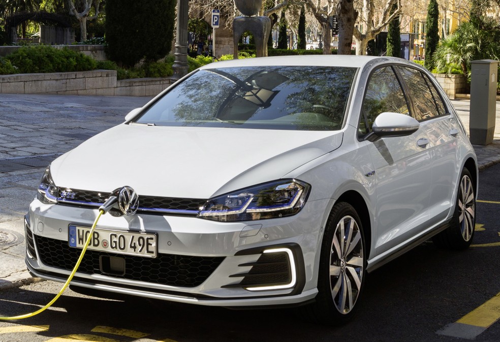 Volkswagen Golf GTE — Foto: Divulgação/Volkswagen