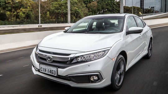 Veja 5 sedãs usados pelo mesmo preço do Nissan Versa SR 2025