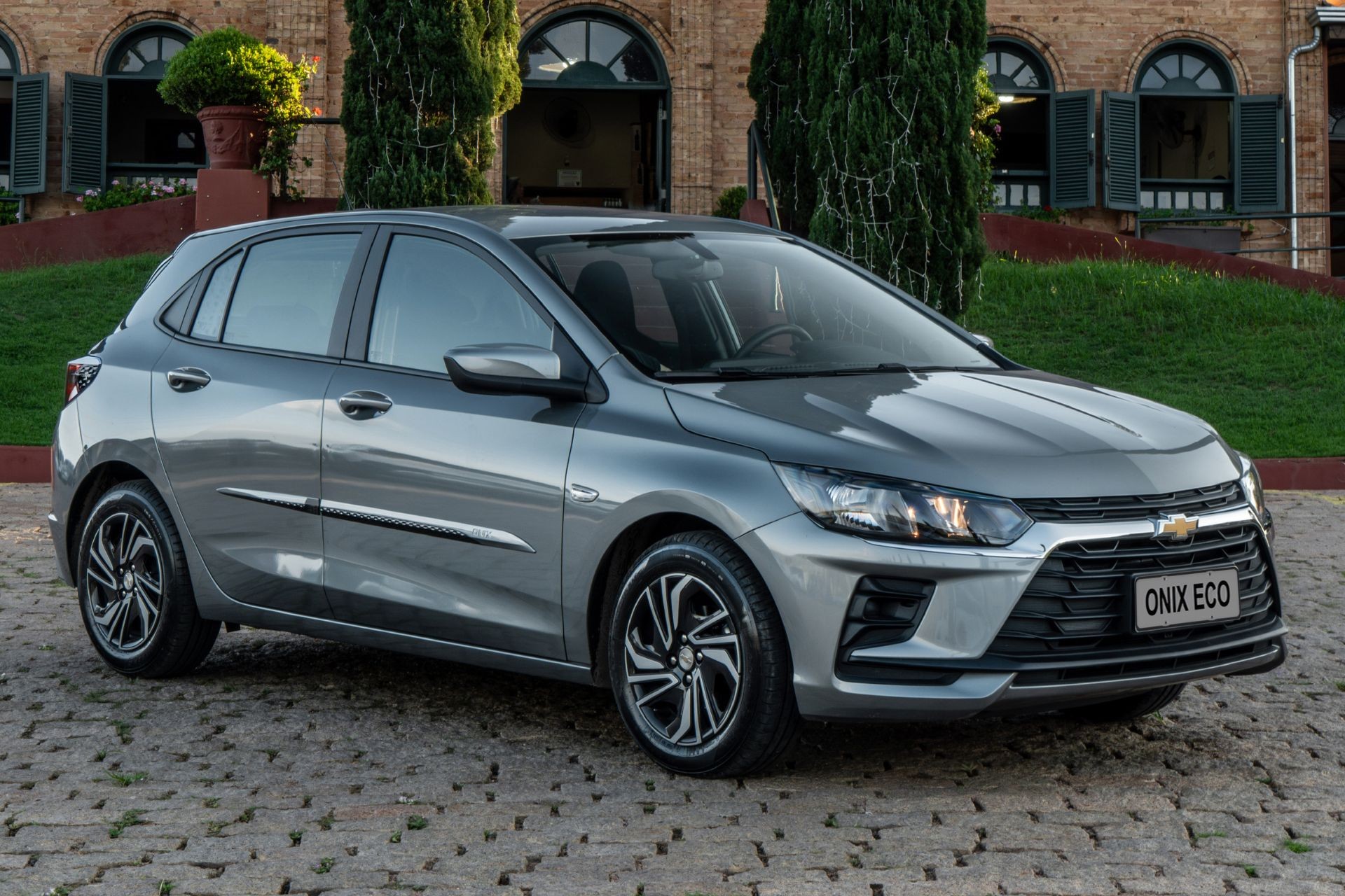 Como a Chevrolet fez um Onix a etanol em tempo recorde e gastando pouco