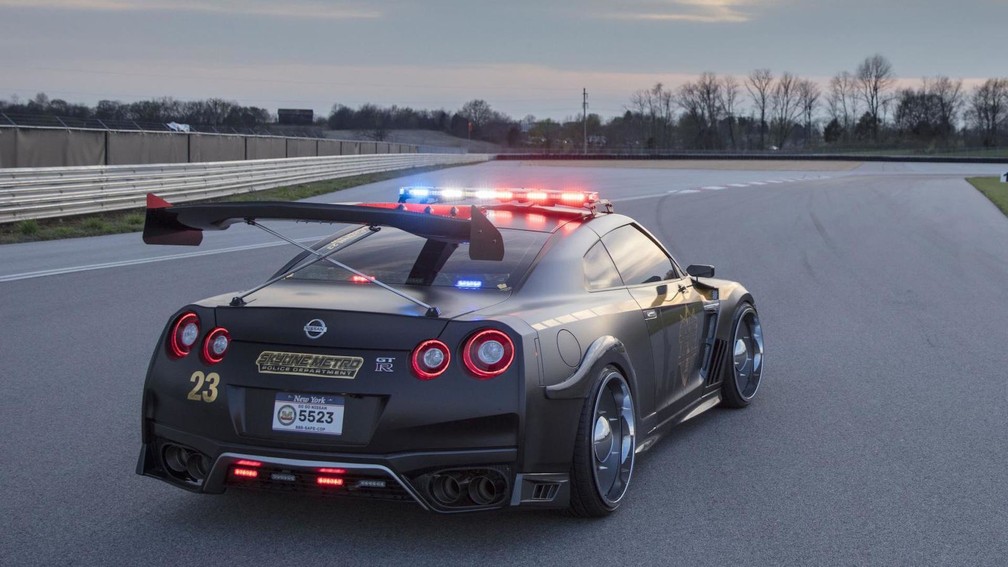 Nissan 'Copzilla' — Foto: Divulgação