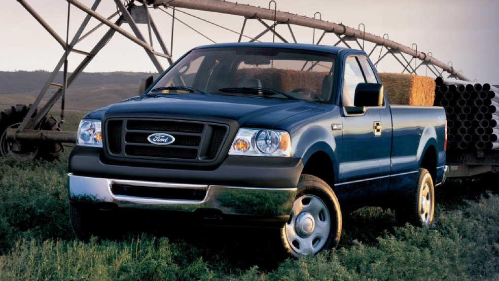 Picape mais vendida do mundo, a Ford F-150 poderia desembarcar aqui mesmo em versões antigas — Foto: Divulgação