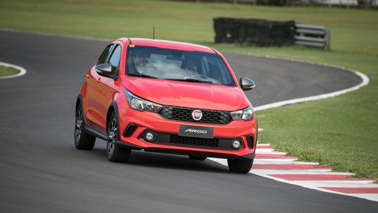 Fiat Argo HGT 1.8; FOTOS EXCLUSIVAS
