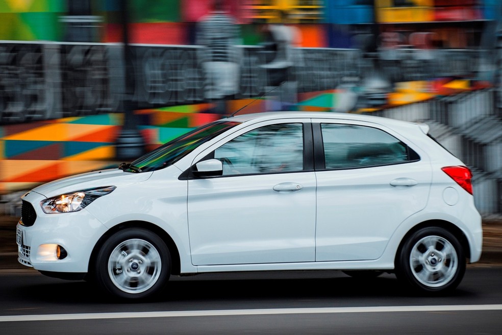 Ford Ka tem vocação urbana e oferece facilidade na hora de estacionar  — Foto: Ford/Divulgação