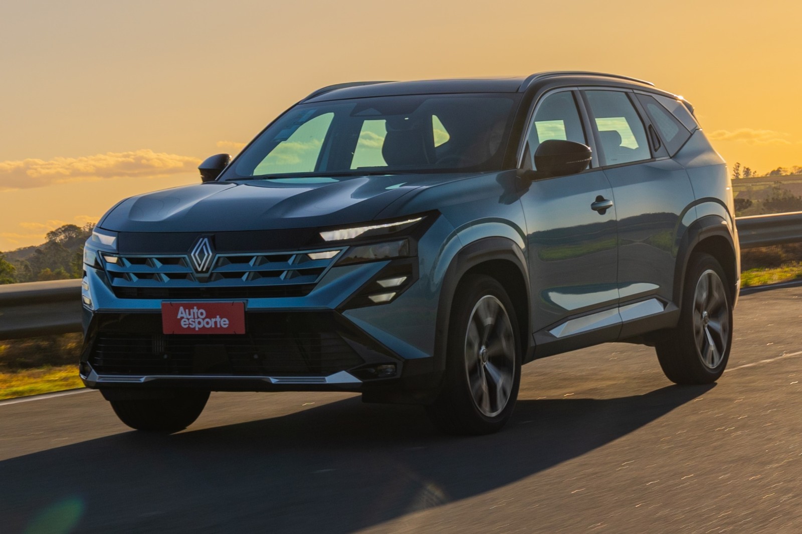 renault-boreal-iconic-detalhes-do-suv-m-dio-em-40-fotos-exclusivas