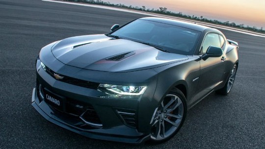 Chevrolet Camaro recebe homenagem pelo aniversário de 50 anos