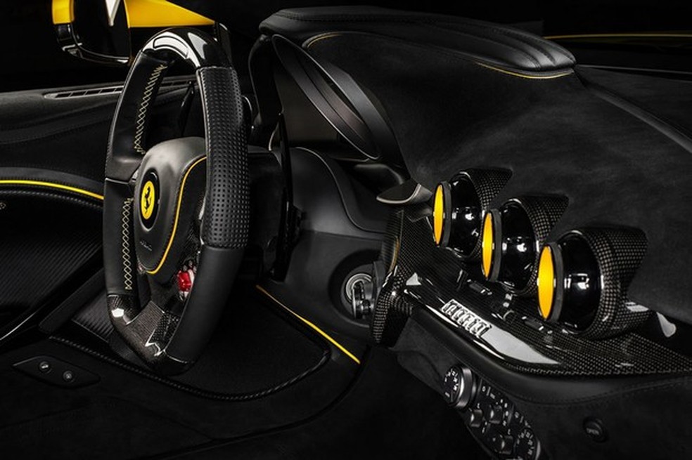 Ferrari F12 Berlinetta recebe interior da Carlex Design (Foto: Divulgação) — Foto: Auto Esporte