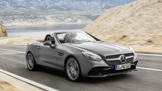 Mercedes-Benz chama esportivos para recall por falha no controle de estabilidade