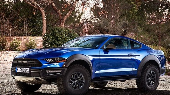 Que tal um off-road nesse Ford Mustang Raptor?
