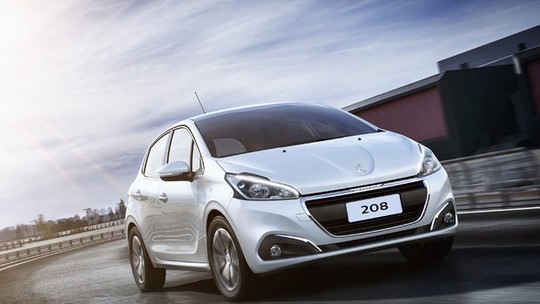 Peugeot 208 com novo câmbio automático de seis marchas parte de R$ 60.290