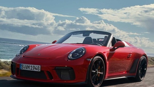 Porsche celebra 70 anos de esportivos com edição limitada do 911 Speedster