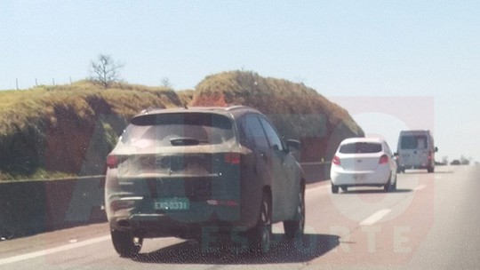 Segredo: Chery Tiggo 7 é flagrado e chegará em 2018