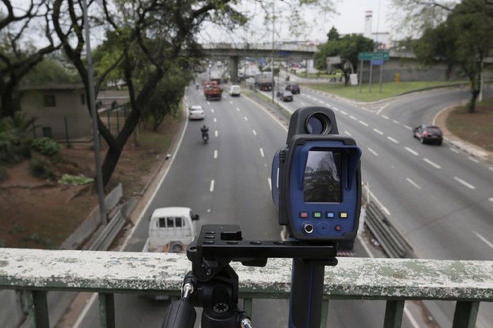 Radar de velocidade máxima na cidade de São Paulo (Foto: Cesar Ogata / Secom (10/09/2015)) — Foto: Auto Esporte