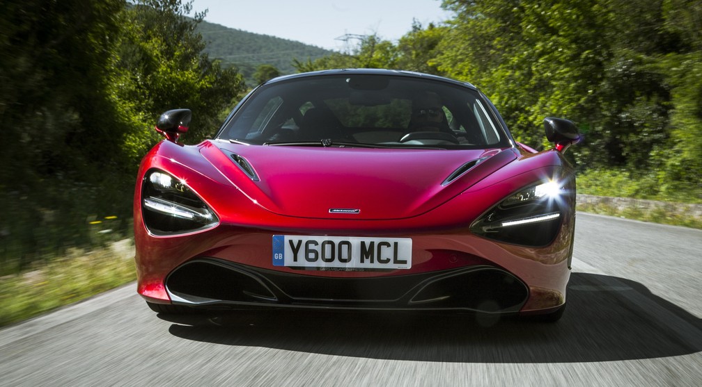 McLaren 720S deve custar quase R$ 3 milhões — Foto: Divulgação