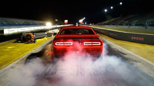 Vídeo: ouça o ronco do Challenger SRT Demon