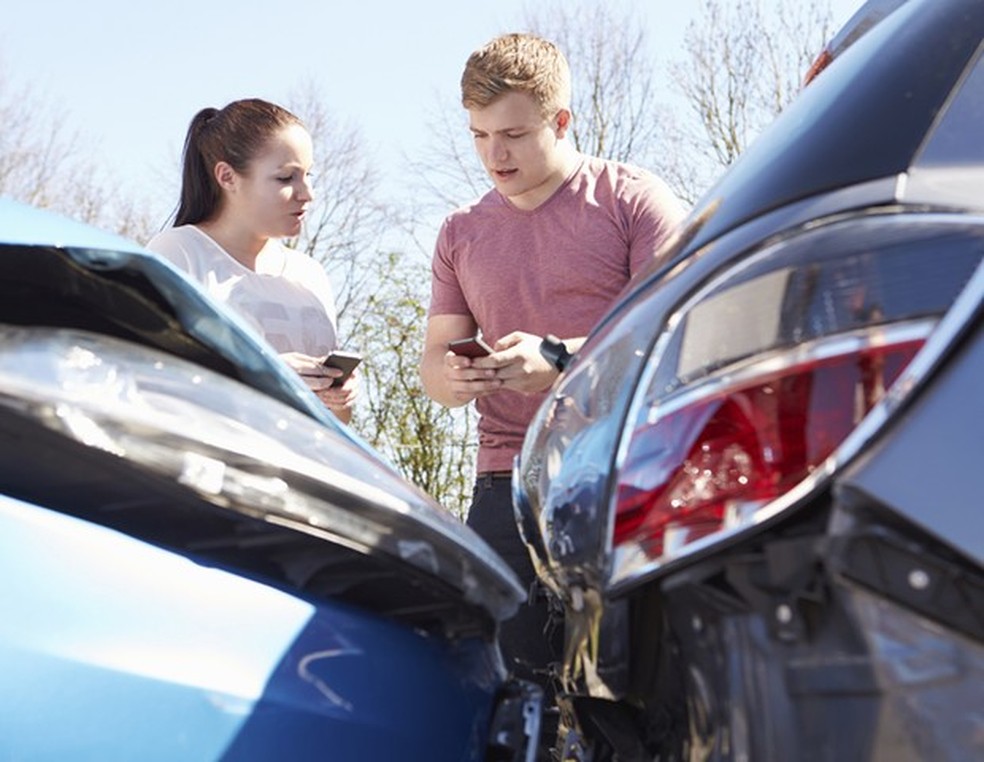 Acionar ou não o seguro em caso de sinistro? (Foto: Thinkstock) — Foto: Auto Esporte