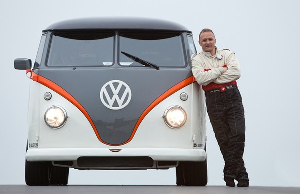 Volkswagen Kombi é customizada e ganha 530 (Foto: Divulgação) — Foto: Auto Esporte