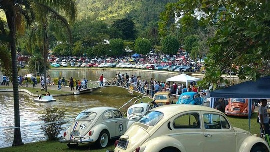 Fusca e futebol? Confira quais jogadores de futebol já tiveram o VW na garagem
