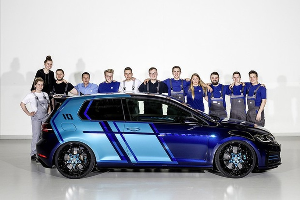 Estudantes criam Volkswagen Golf GTI híbrido (Foto: Divulgação) — Foto: Auto Esporte