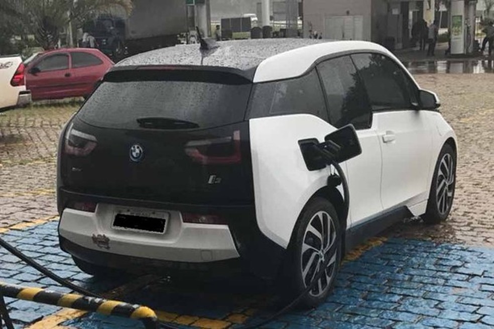 BMW i3 de Edgar Escobar (Foto: Divulgação) — Foto: Auto Esporte