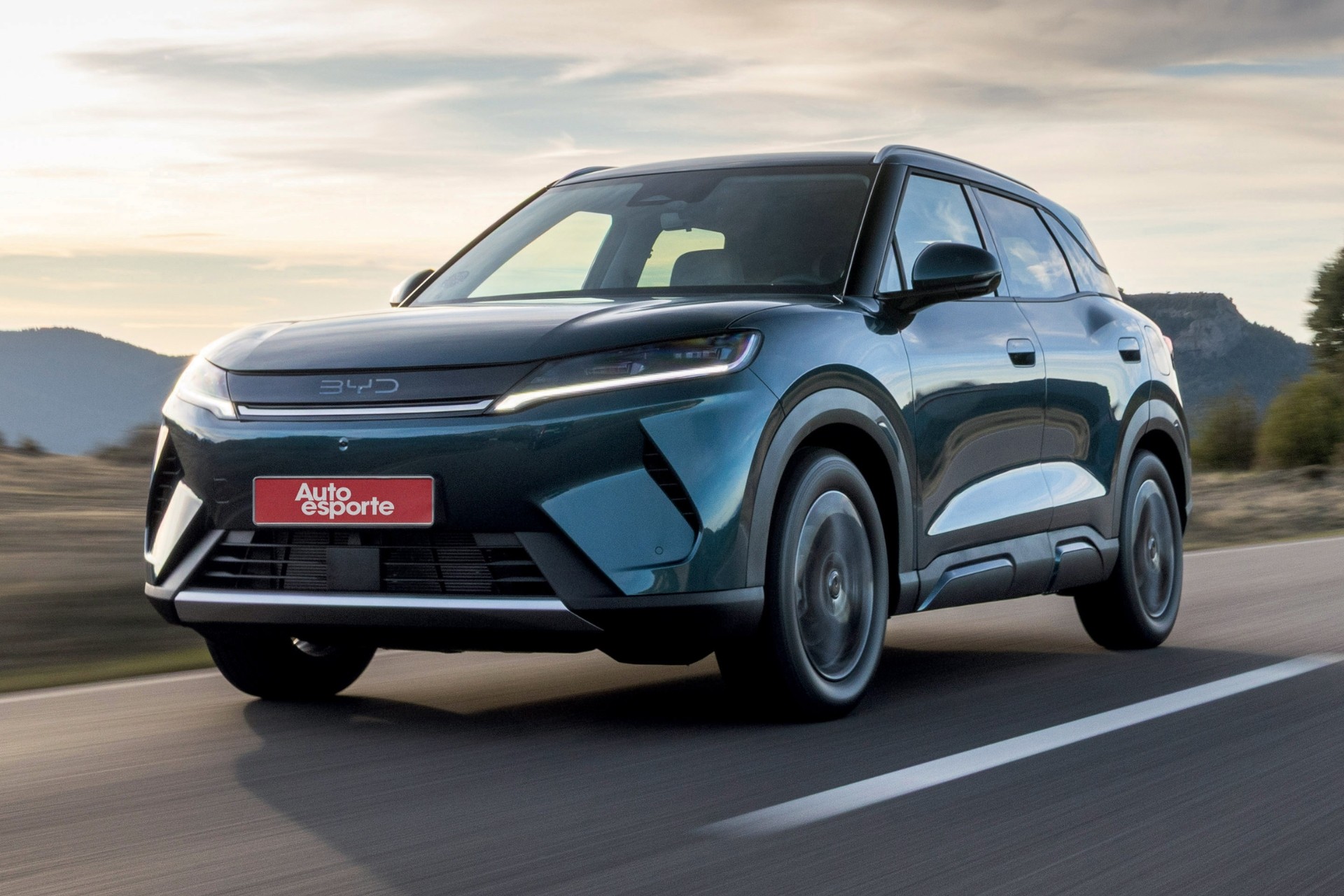 BYD Atto 2 DM-i será nome do Yuan Pro híbrido no Brasil e chegará já flex