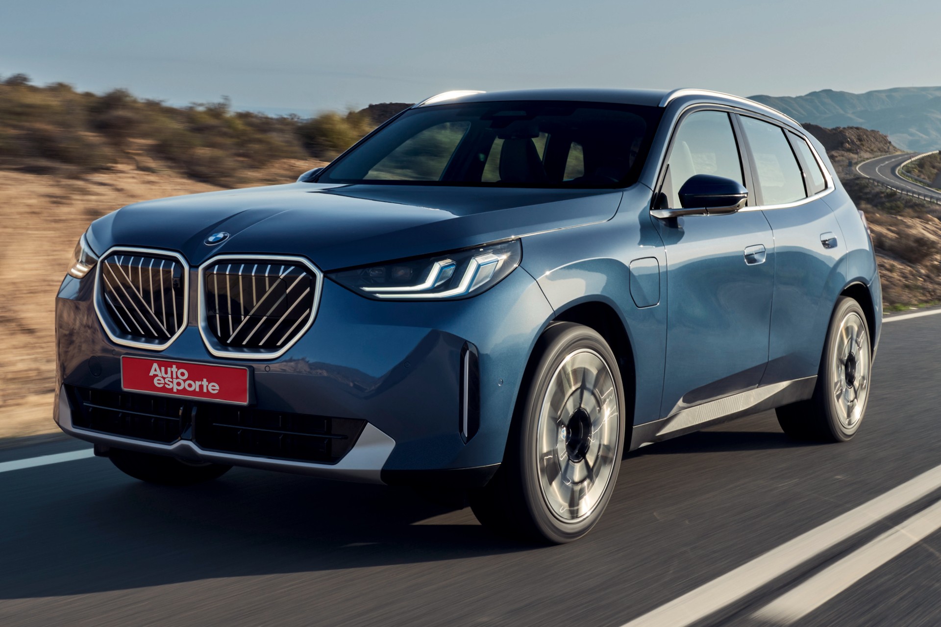 Teste: novo BMW X3 é híbrido plug-in com status alemão que faz 15 km/l