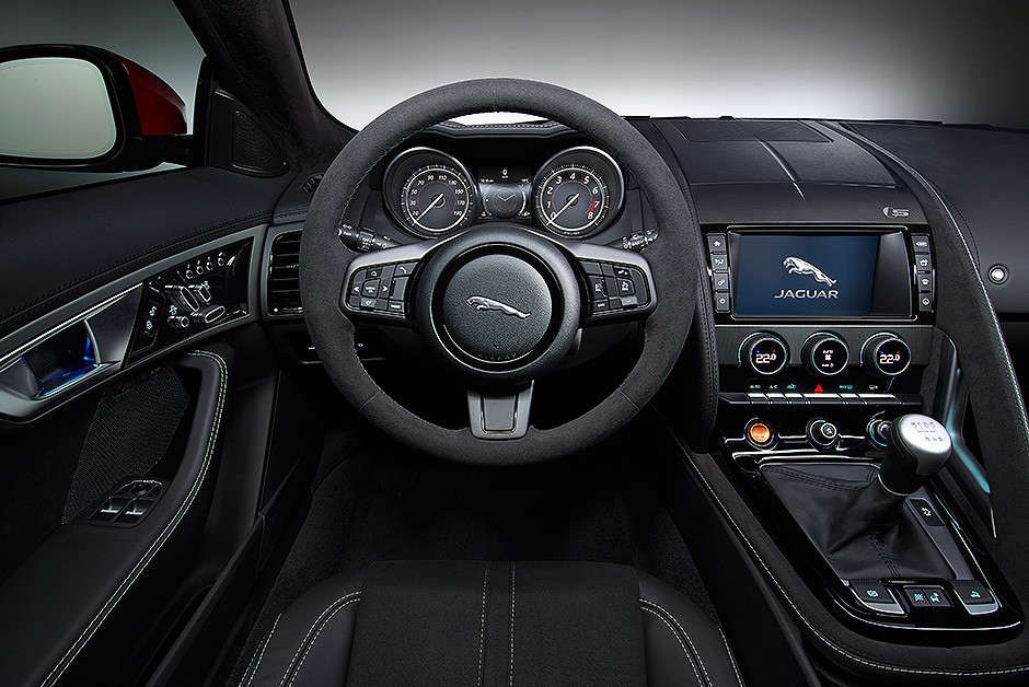 Jaguar F-Type R AWD