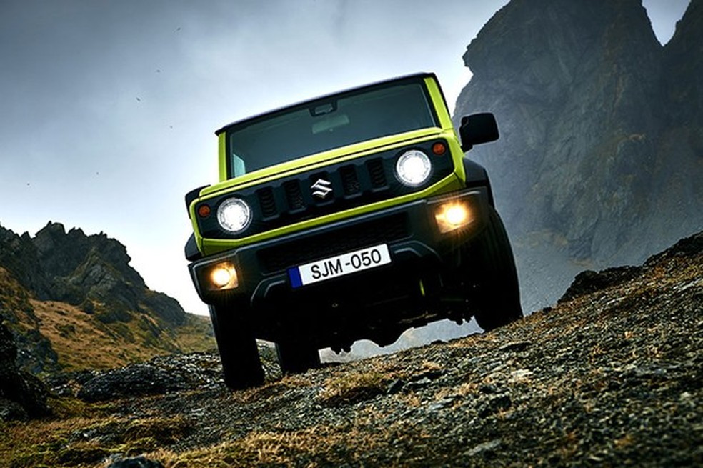 Novo Jimny tem visual retrô ao extremo (Foto: Divulgação) — Foto: Auto Esporte