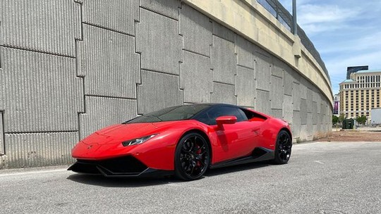Lamborghini Huracán que rodou mais de 300 mil quilômetros está a venda por R$ 700 mil  