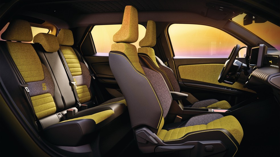 Mesmo compacto, Renault 5 tem bom aproveitamento de espaço — Foto: Divulgação