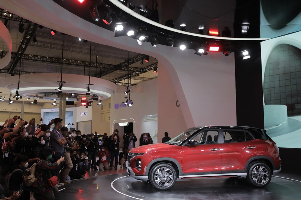O novo Hyundai Creta foi apresentado no Salão do Automóvel da Indonésia de 2021  — Foto: Divulgação
