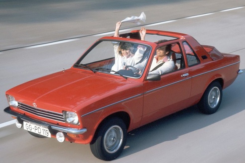 Kadett C Aero feito na Alemanha foi adaptado pela Envemo no Brasil (Foto: Divulgação) — Foto: Auto Esporte