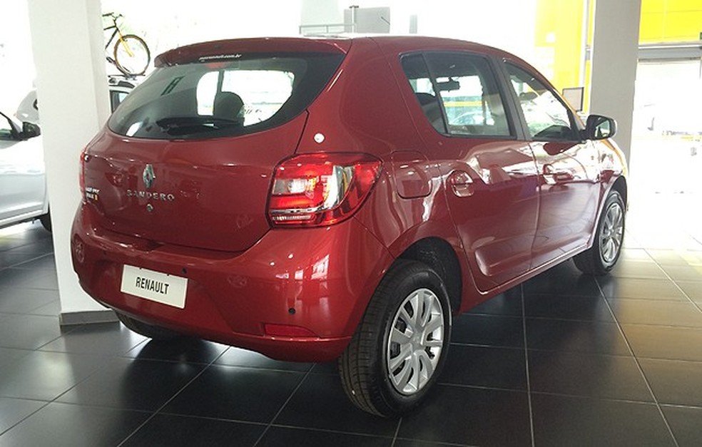 Renault Sandero com câmbio automatizado nas lojas (Foto: Guilherme Blanco Muniz) — Foto: Auto Esporte