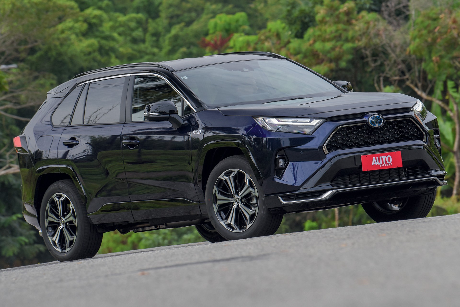 Teste: Toyota RAV4 PHEV repete fórmula que marca já usou com o Prius