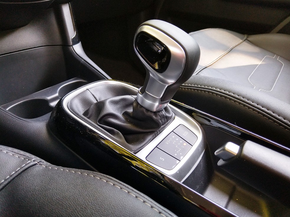 Motor 1.6 turbo de 173 cv e 24,5 kgfm é associado ao câmbio automático de seis marchas  — Foto: Ulisses Cavalcante