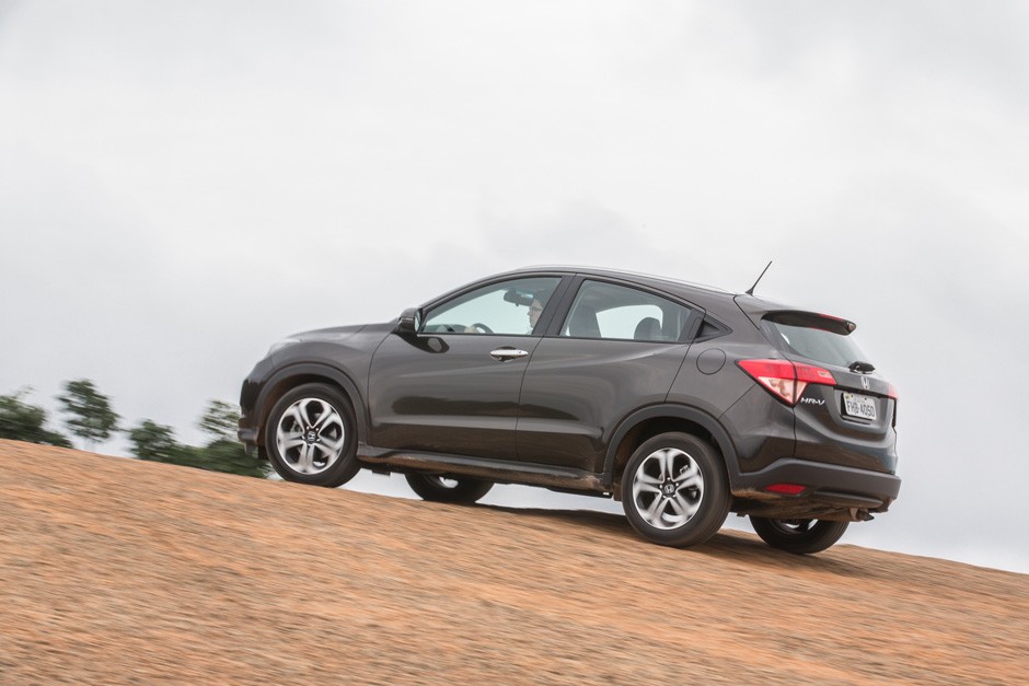 Comparativo: Honda HR-V enfrenta Jeep Renegade