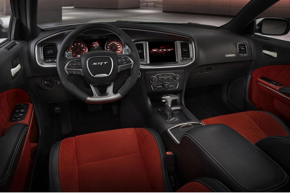 Dodge Charger SRT Hellcat 2015