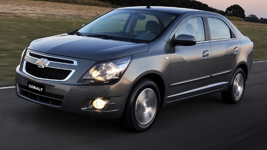 5 versões do Chevrolet Cobalt usado com muito espaço e ótimo preço