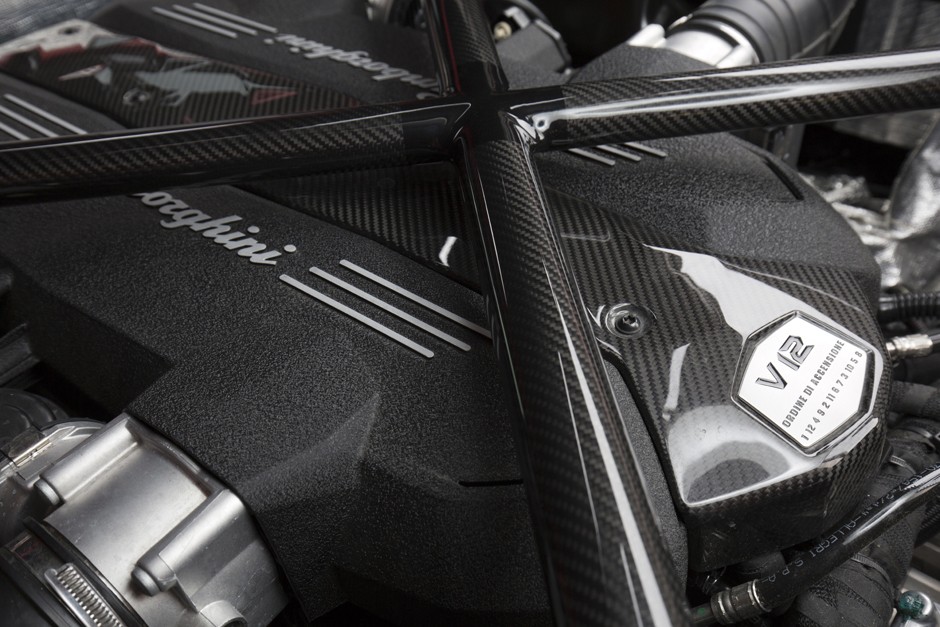 Lamborghini Aventador LP 750-4 Superveloce