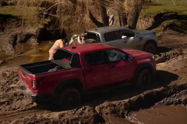 Propaganda Nova Toyota Hilux 2026 Austrália - ultrapassagem