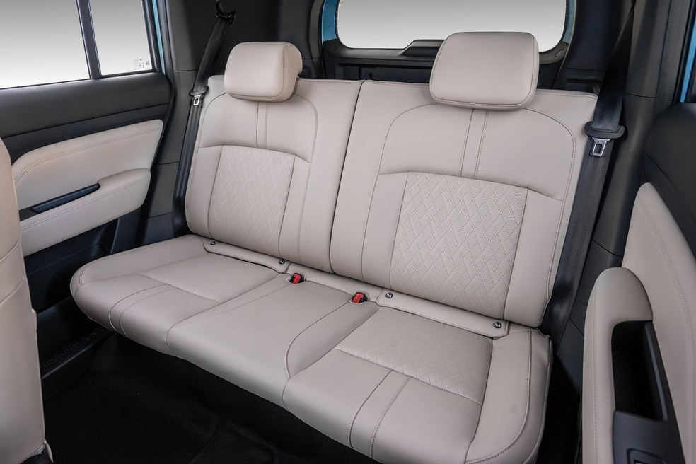 Chevrolet Spark EUV tem capacidade para quatro pessoas — Foto: Divulgação
