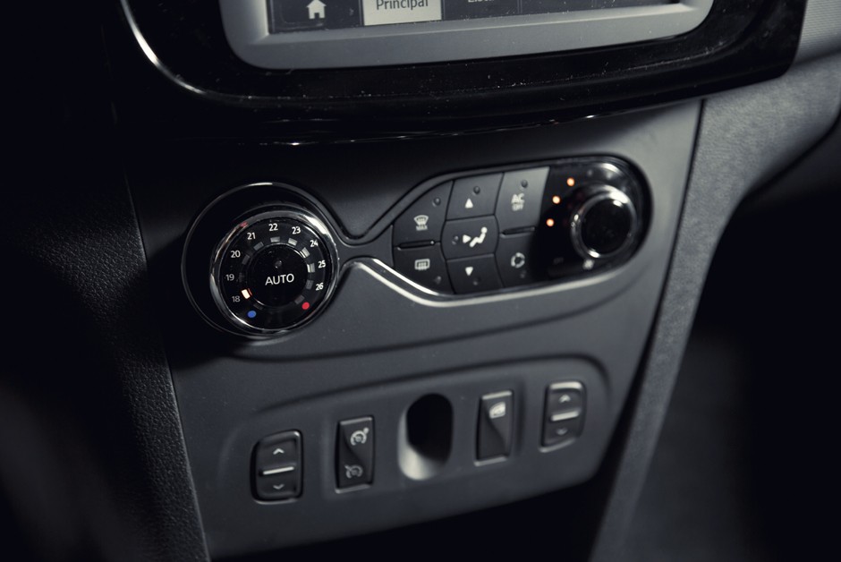 Renault Sandero Stepway 2015